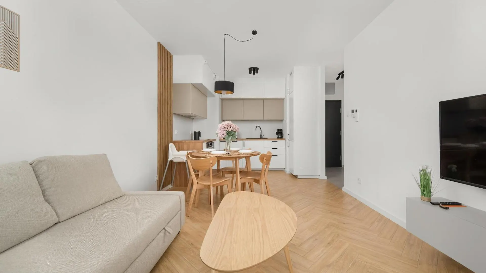 Апартаменты Stylowy Apartament W Odcieniach Bezu Balkon & Parking By Noclegi Renters Вроцлав