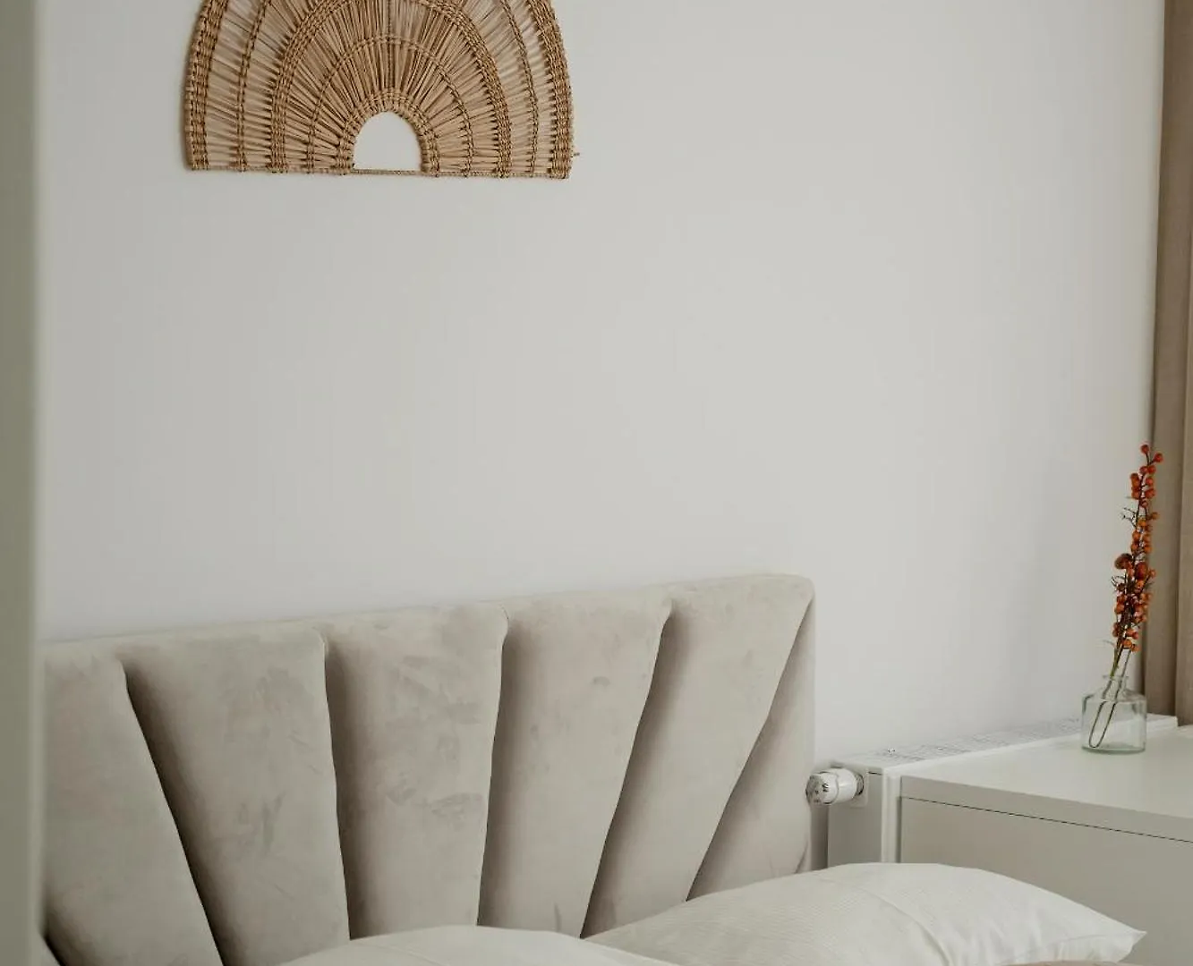 Stylowy Apartament W Odcieniach Bezu Balkon & Parking By Noclegi Renters Вроцлав 0*,  Польша