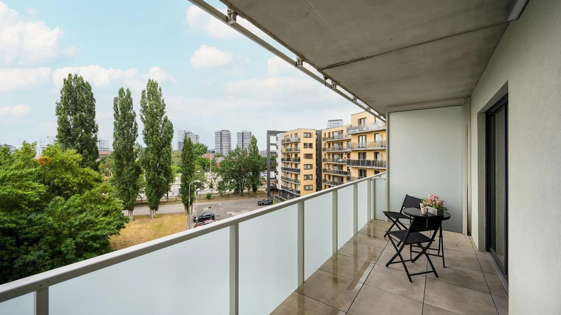 Stylowy Apartament W Odcieniach Bezu Balkon & Parking By Noclegi Renters Вроцлав 0*,